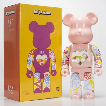 Bestselling Bearbrick 400% Pink Heart Graffiti Art Figure 11 Inch Collectible Desk Decoration for Office & Home Display