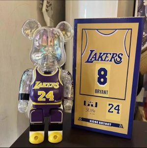 NBABearbrick科比24号毒曼巴暴力熊积木摆湖人6号詹姆斯模型400