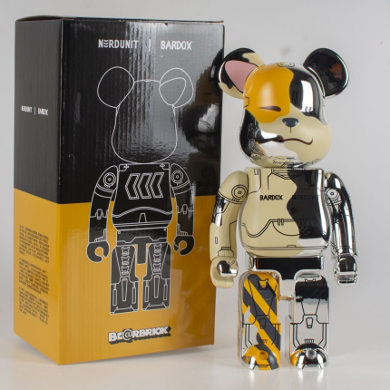 Bestselling Bearbrick 400% Kaws Bionic Dog Art Figure 11 Inch Collectible Desk Decoration for Office & Home Display