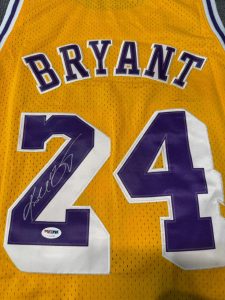 Hot Sale Kobe Bryant 24 Lakers Signed Jersey PSA Certified Website Checkable 3 2d1ab16249e8a71103561d46e3dc156e