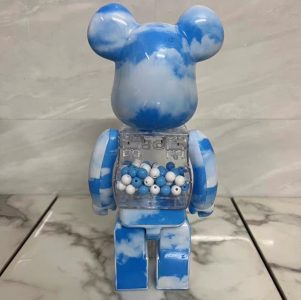 Bearbrick400彩蛋暴力熊蓝天白云千秋BE@RBRICK玩偶摆件