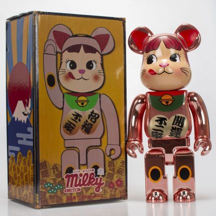 Hot Selling Bearbrick 400% Milky Lucky Cat Electroplated Violent Bear Figure 11 Inch Office Desktop Ornament