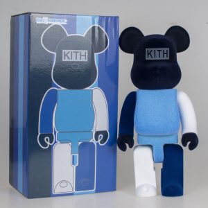 植绒KITH Bearbrick400暴力熊玩偶摆件